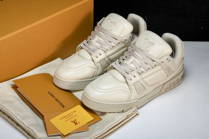 L&V SNEAKERS