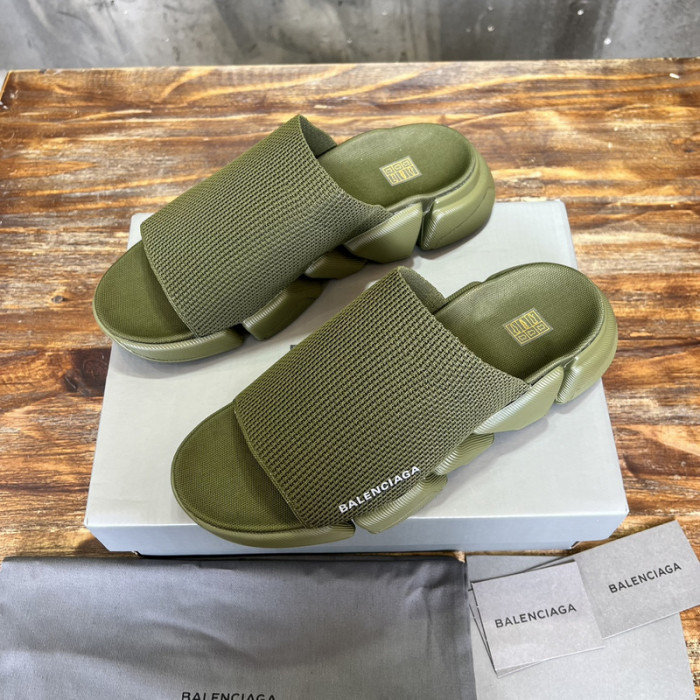 BLEN DESIGNER SLIPPERS
