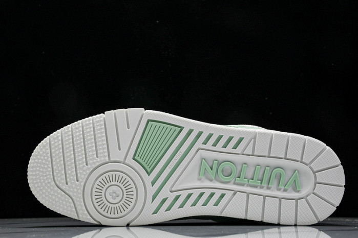 L&V SNEAKERS