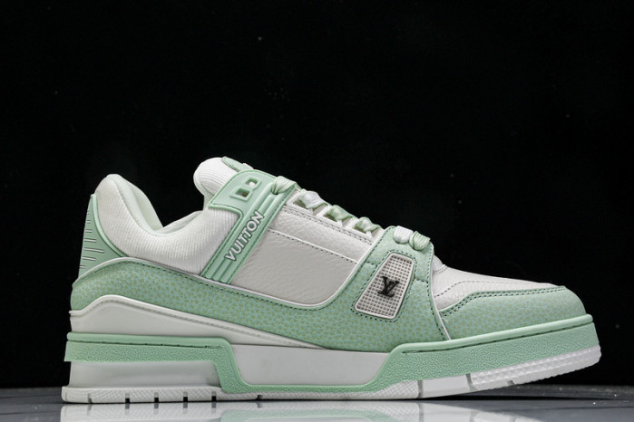 L&V SNEAKERS