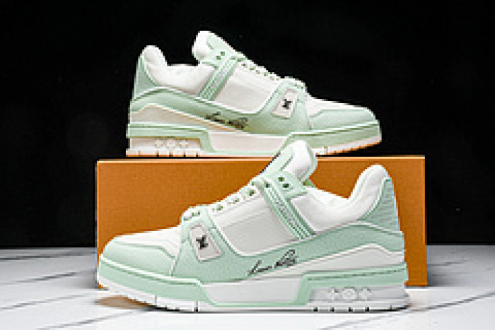 L&V SNEAKERS