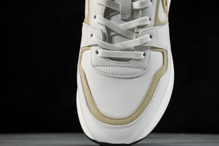 L&V SNEAKERS