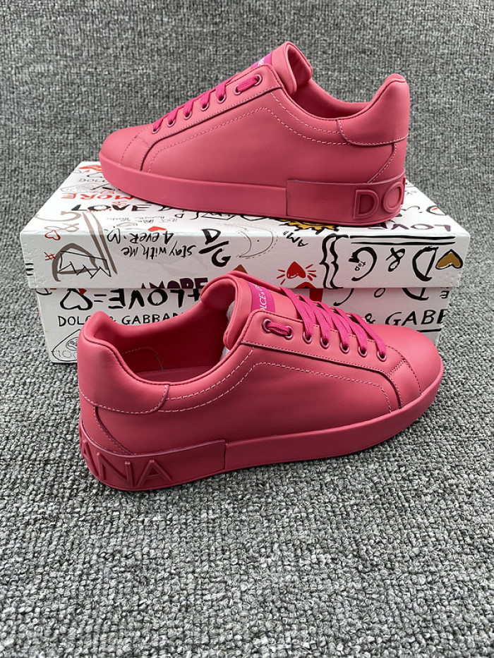 DG sneaker