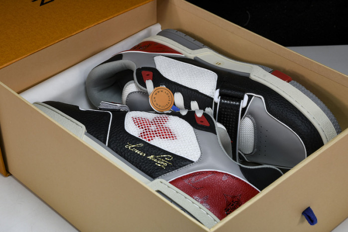 L&V SNEAKERS