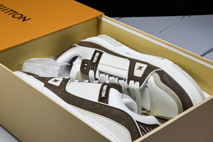 L&V SNEAKERS