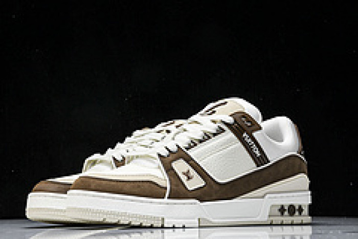 L&V SNEAKERS