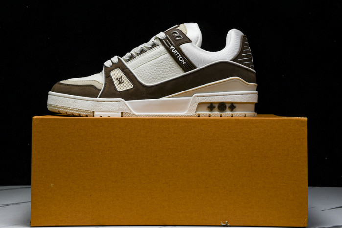L&V SNEAKERS