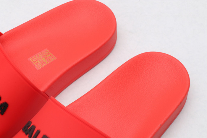 BLEN DESIGNER SLIPPERS