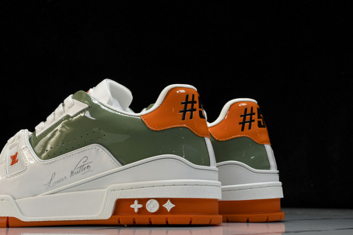 L&V SNEAKERS