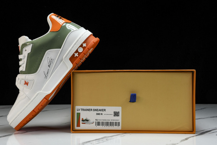 L&V SNEAKERS