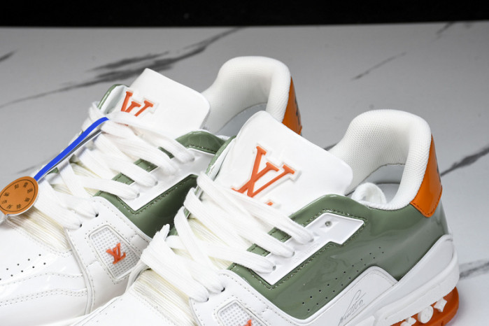 L&V SNEAKERS