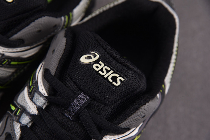 As*ic*ss shoes