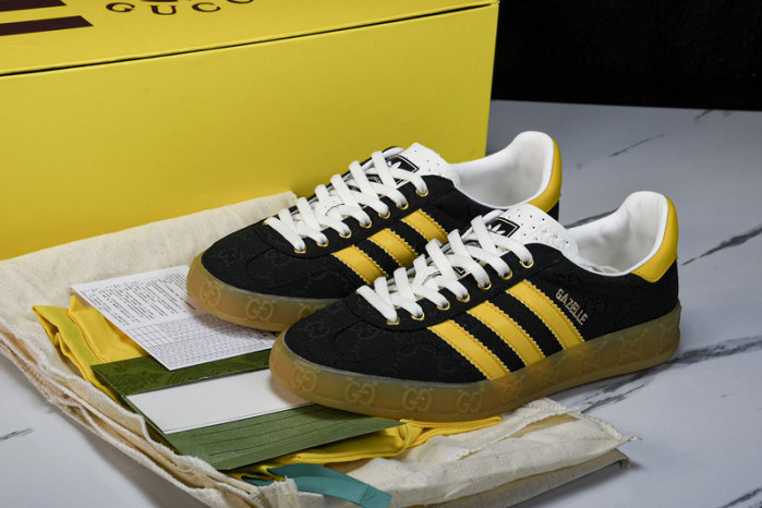 Adidas Sneaker