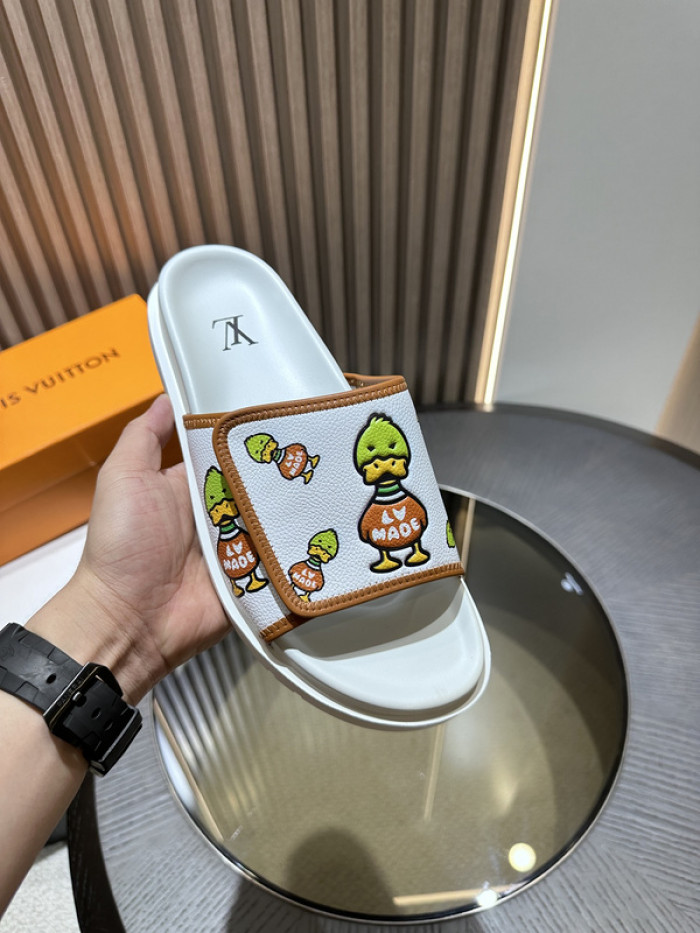 L&V SLIPPERS