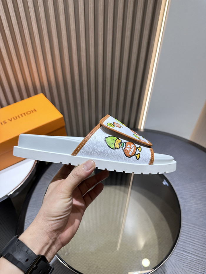L&V SLIPPERS