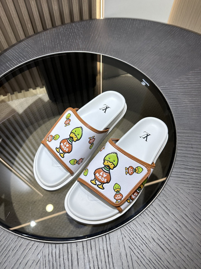 L&V SLIPPERS