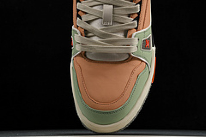 L&V SNEAKERS