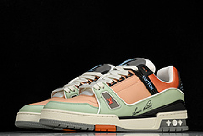 L&V SNEAKERS