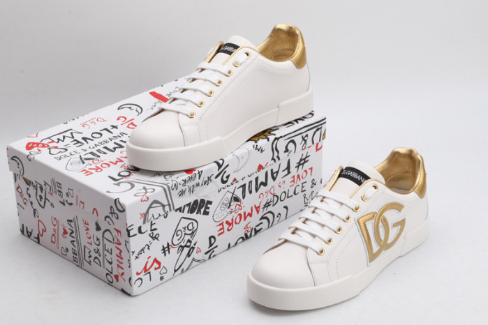 DG sneaker