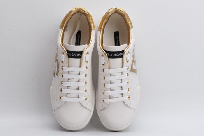 DG sneaker
