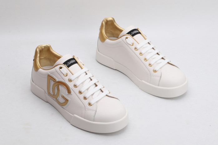 DG sneaker