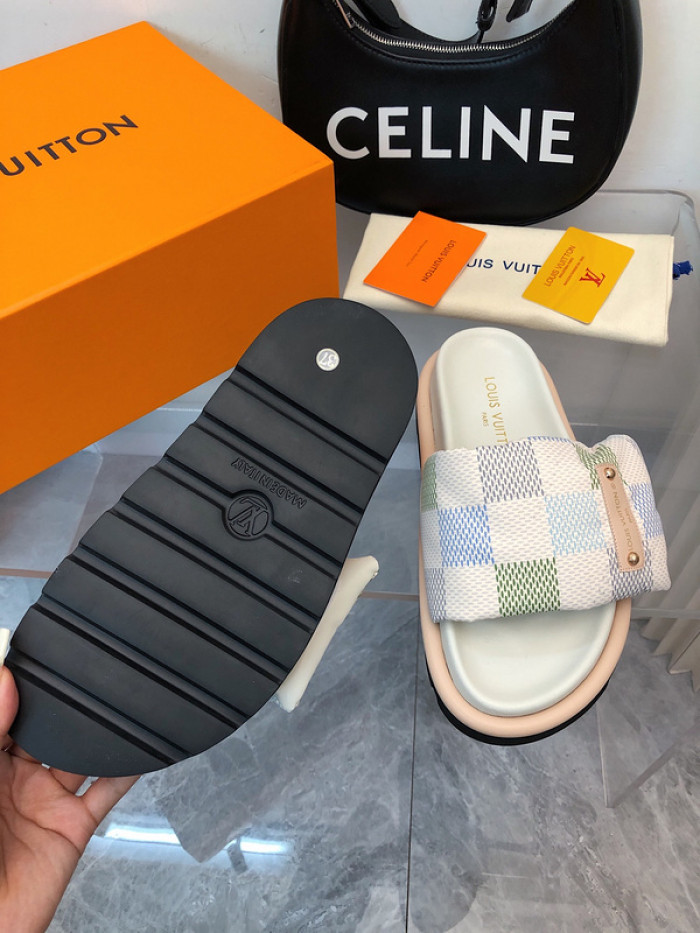 L&V SLIPPERS