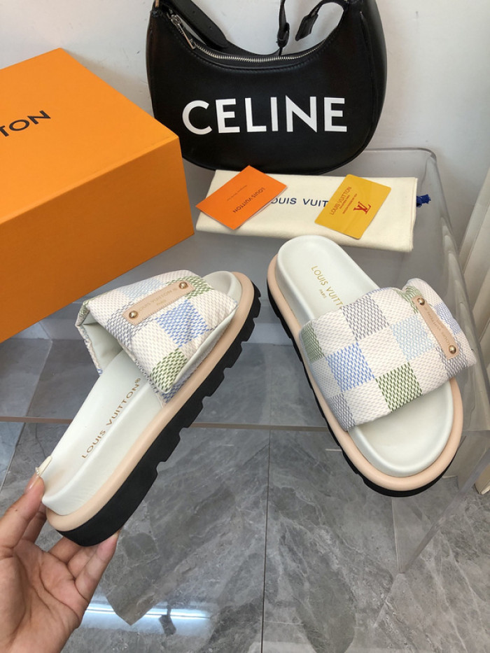 L&V SLIPPERS