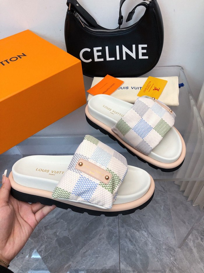 L&V SLIPPERS