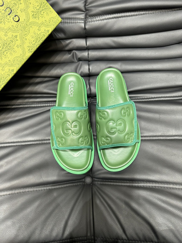 G DESIGNER SLIPPERS
