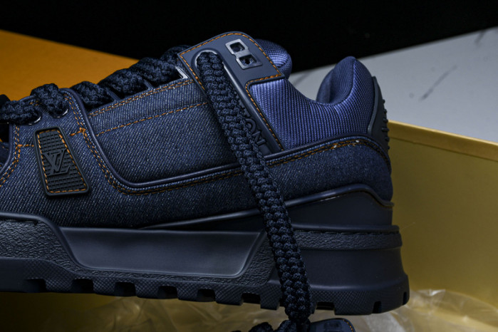 L&V SNEAKERS