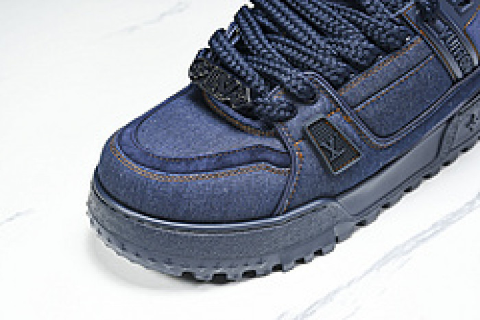 L&V SNEAKERS