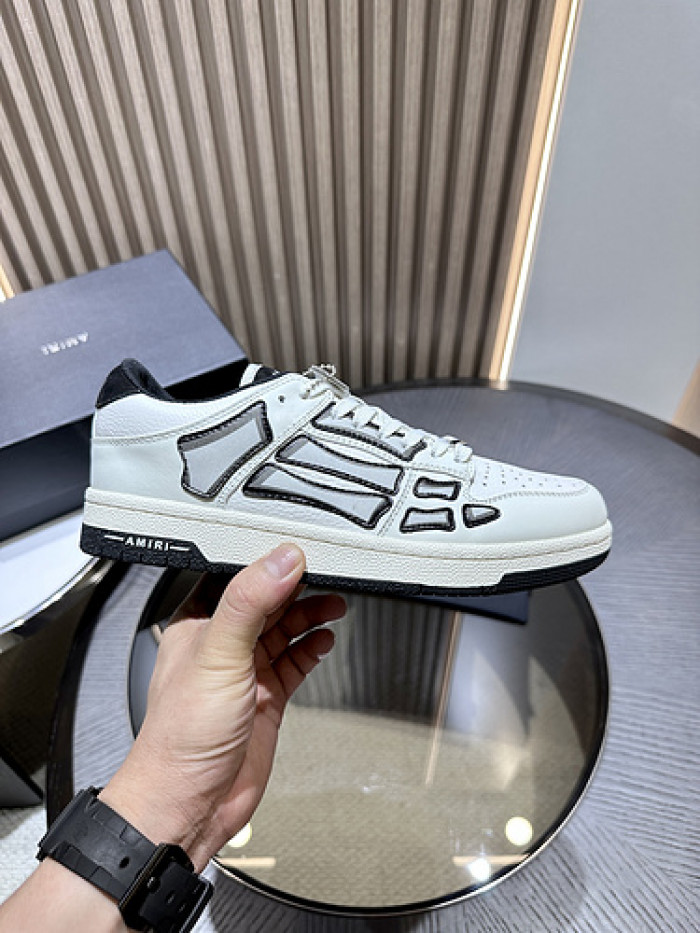 AM1R1 SNEAKERS