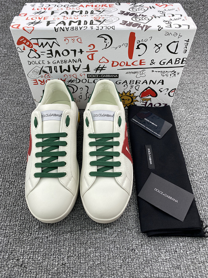 DG sneaker