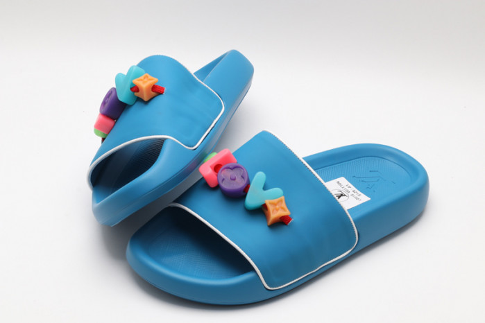 L&V SLIPPERS