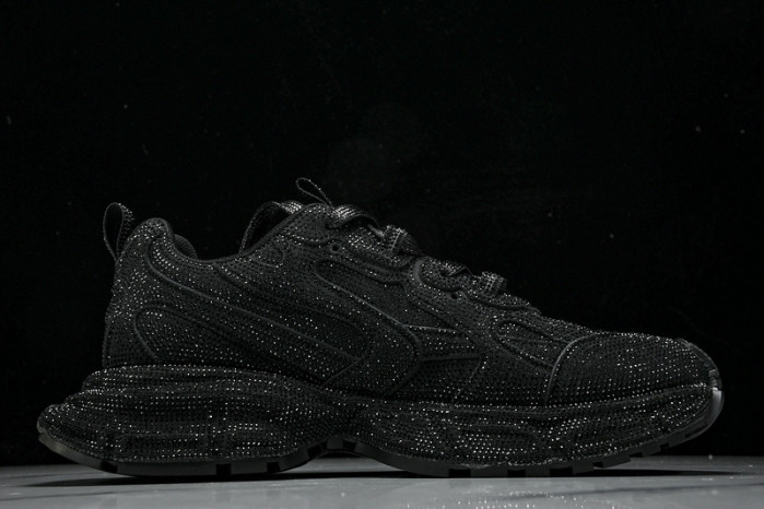 BLEN Runner Sneaker