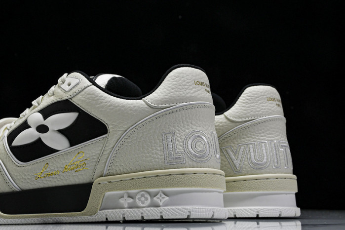 L&V SNEAKERS