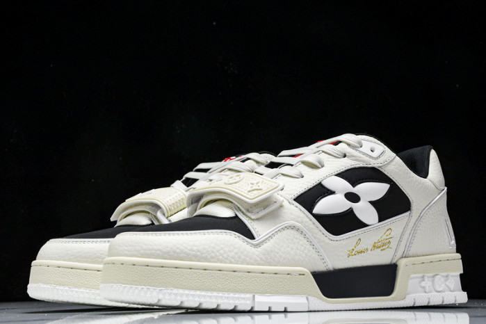 L&V SNEAKERS