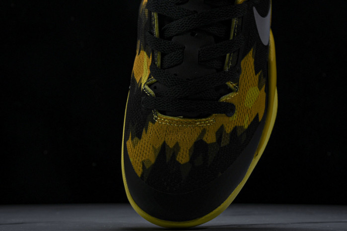 Nike KOBE 8 ZK8  555286-077