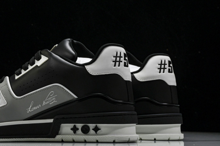 L&V SNEAKERS