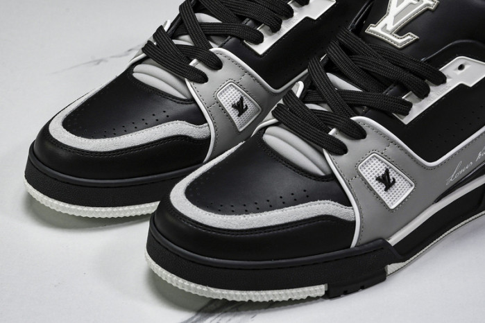 L&V SNEAKERS