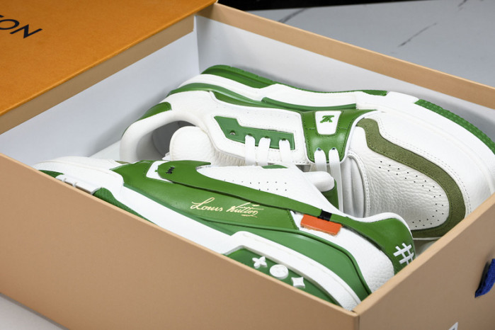 L&V SNEAKERS