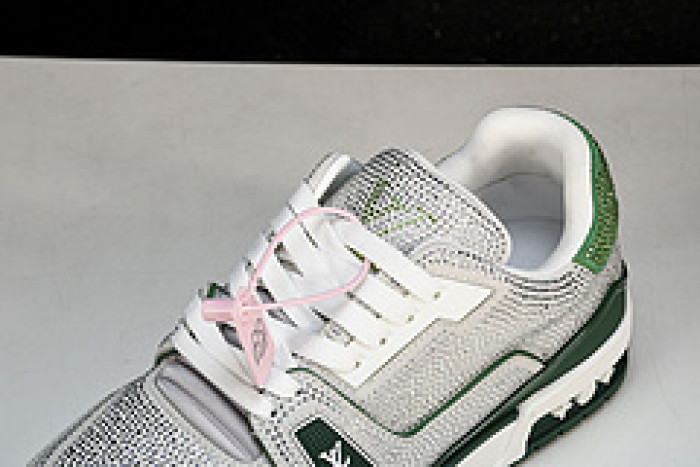 L&V SNEAKERS