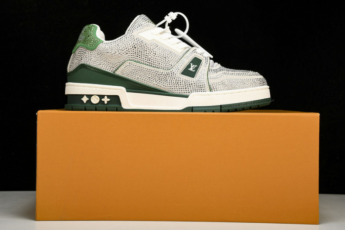 L&V SNEAKERS