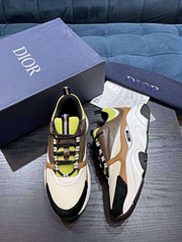 DI*O*R B22 PANKICK