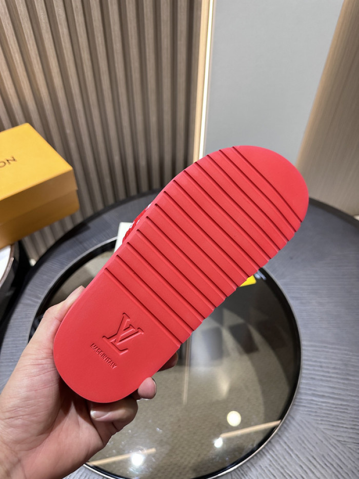 L&V SLIPPERS