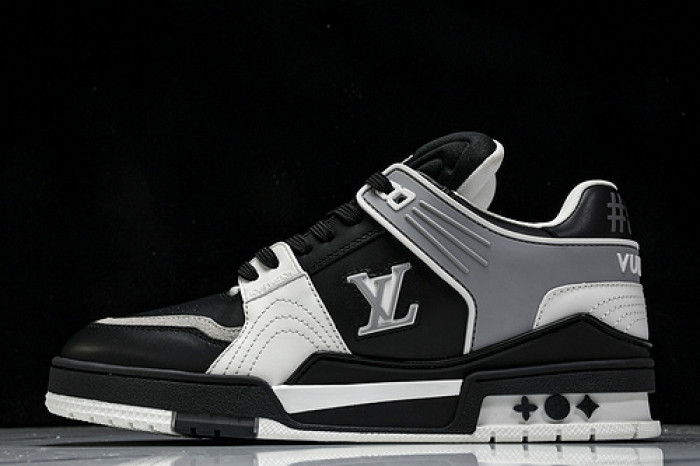 L&V SNEAKERS