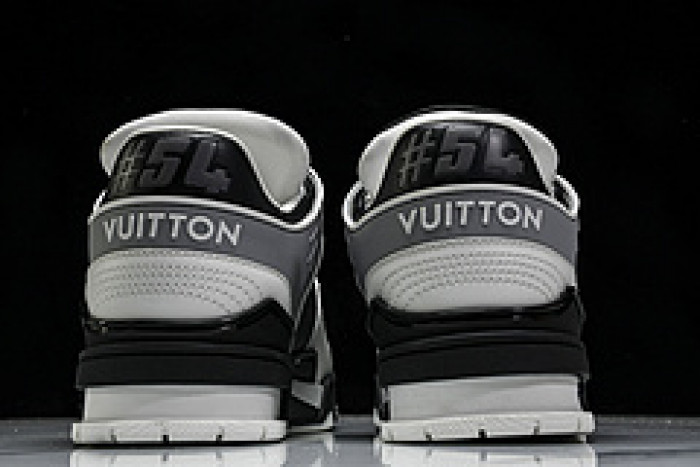 L&V SNEAKERS