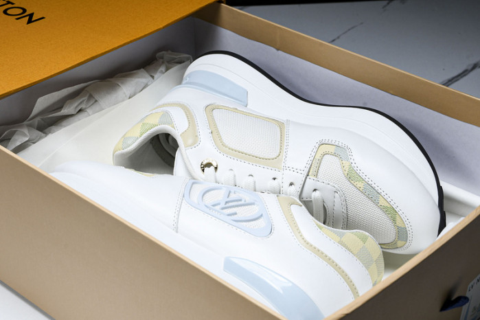 L&V SNEAKERS
