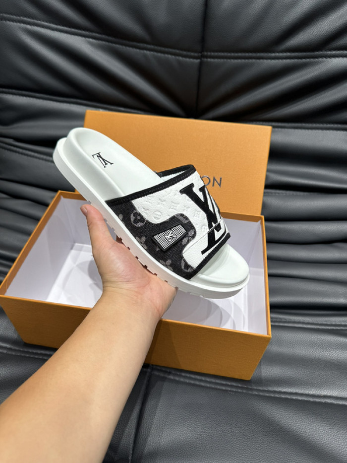 L&V SLIPPERS
