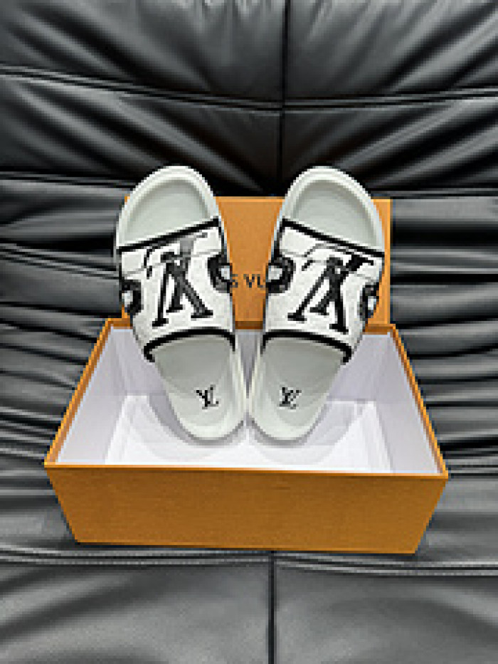 L&V SLIPPERS